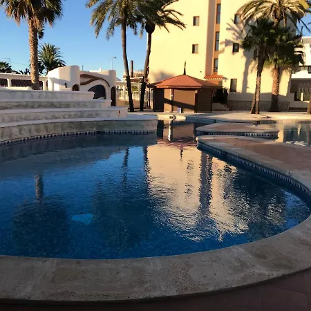 アパート Estudio En Con Piscina Y Wifi Privada, A 100 M Del Mar デニア