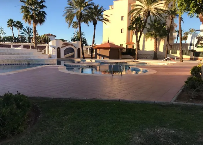 Lägenhet Estudio En Con Piscina Y Wifi Privada, A 100 M Del Mar Denia