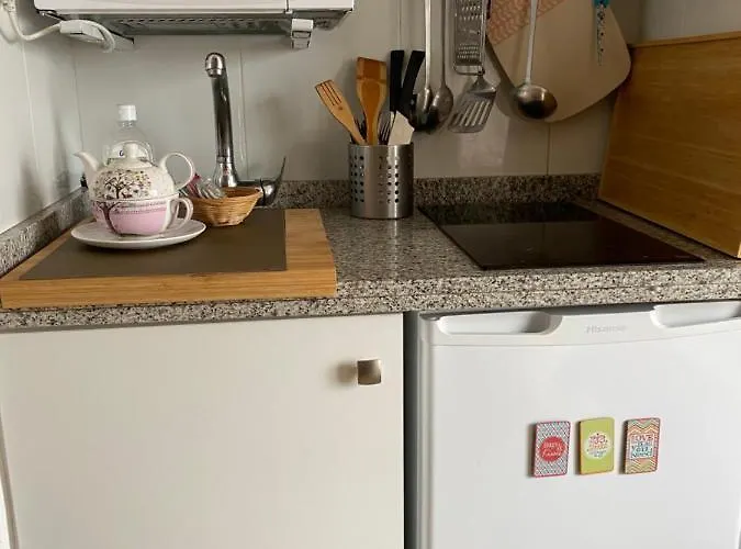 Estudio En Con Piscina Y Wifi Privada, A 100 M Del Mar