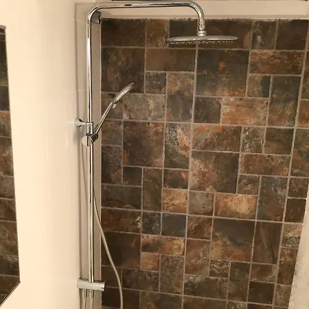 Estudio En Con Piscina Y Wifi Privada, A 100 M Del Mar